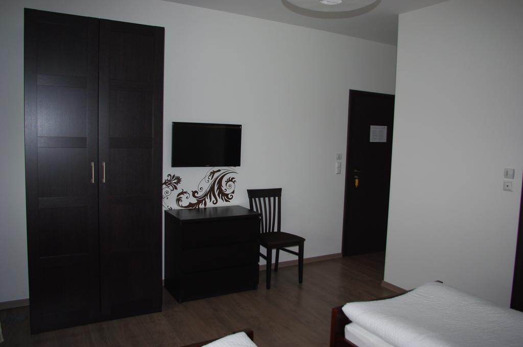Pension Diana-Parndorf Ngoại thất bức ảnh
